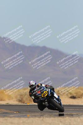 media/Mar-22-2025-CVMA (Sat) [[462c0ffedb]]/Race 13-Amateur Supersport Middleweight/